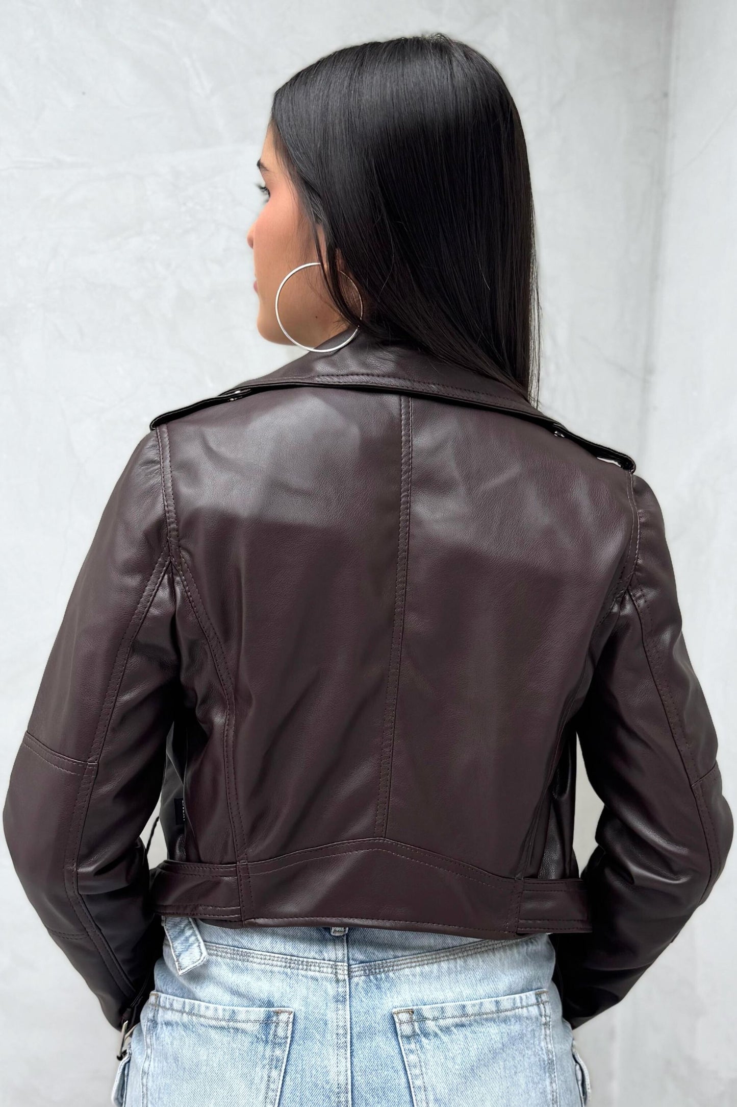 Chaqueta de Cuerina – Chocolate