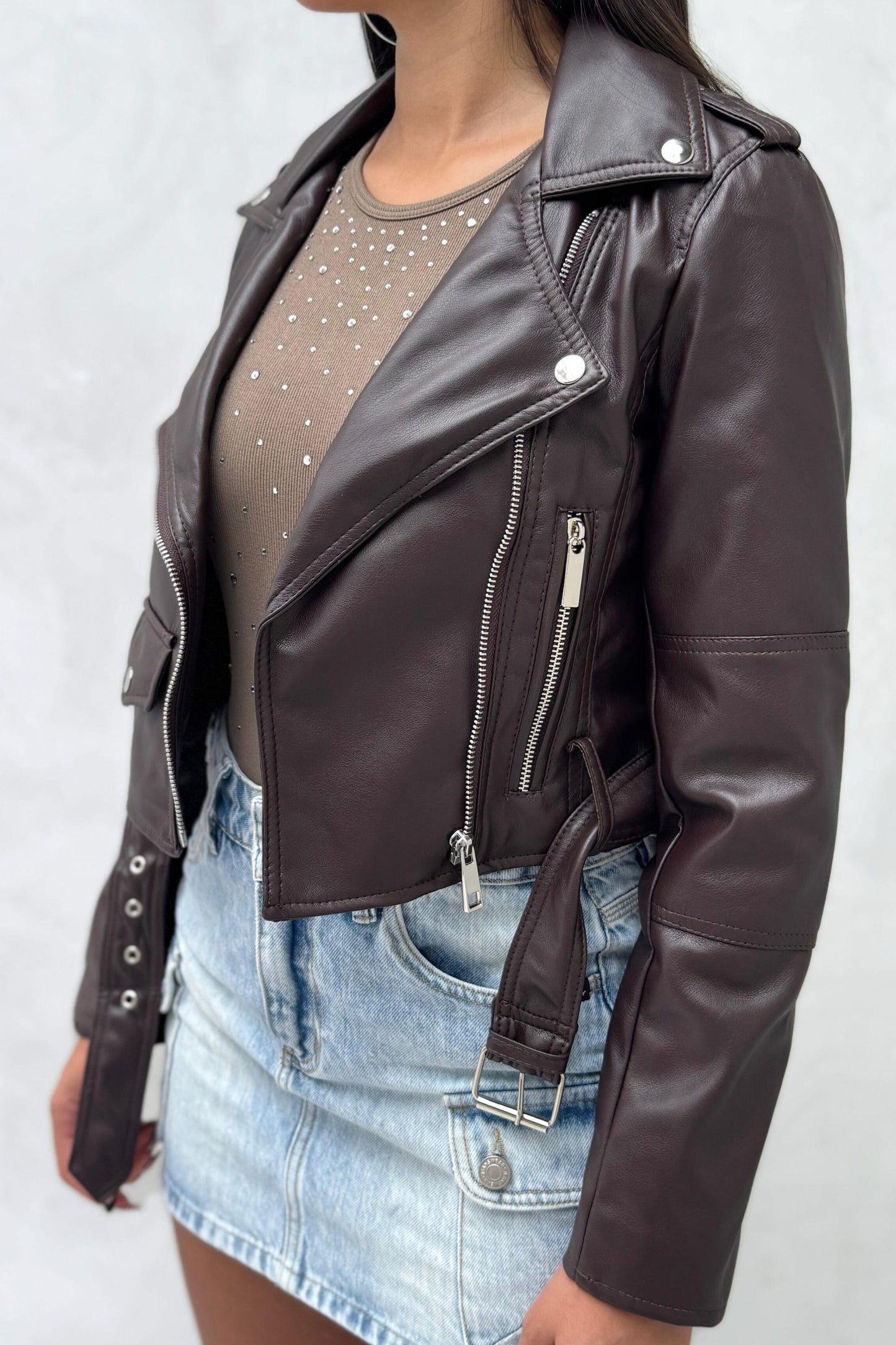 Chaqueta de Cuerina – Chocolate