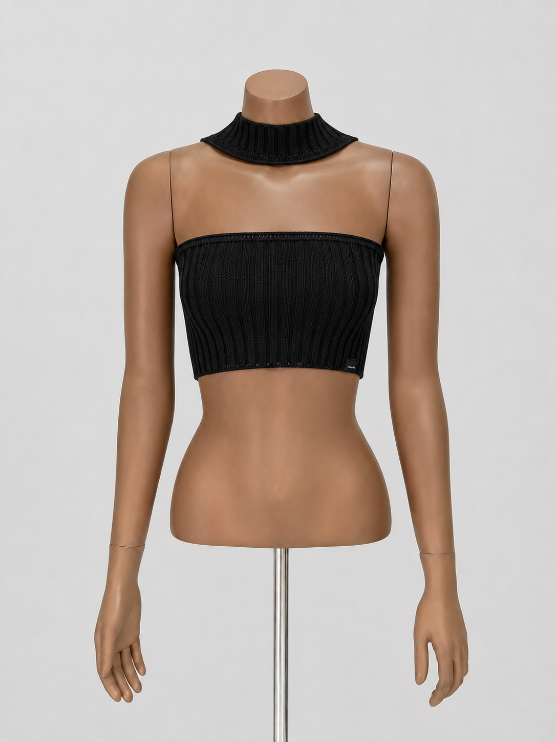 Blusa Kalvin straple tejido con cuello tira - Negro