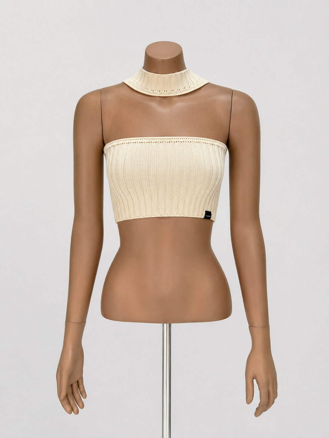 Blusa Kalvin straple tejido con cuello tira - Crema