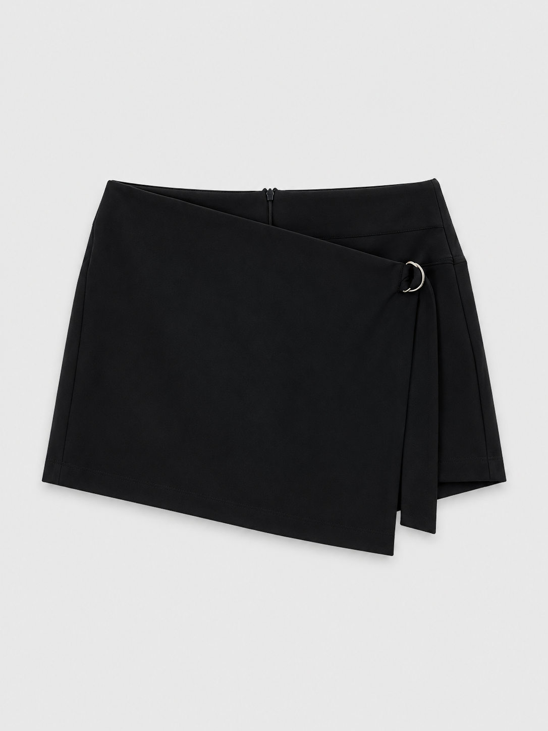 Falda short Laurence tira de ajuste lateral con pico al frente - Negro