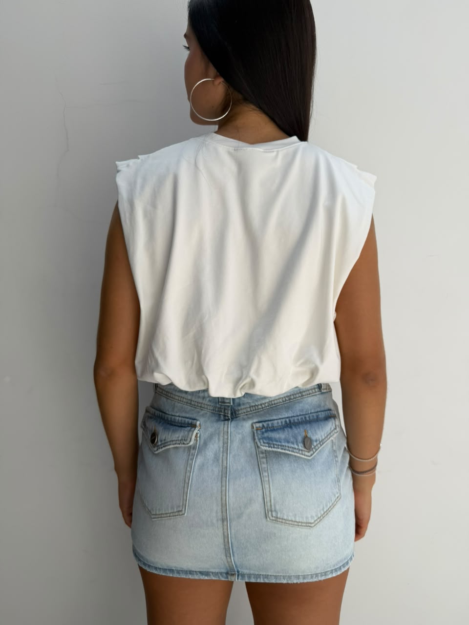 Blusa Cypress muscleteen englobada corta sisa - Marfil