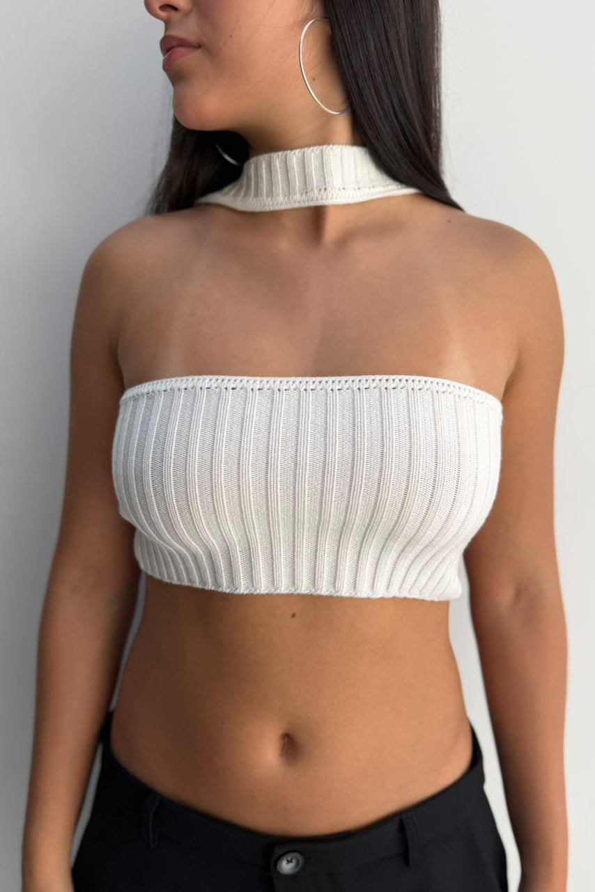 Blusa Kalvin straple tejido con cuello tira - marfil