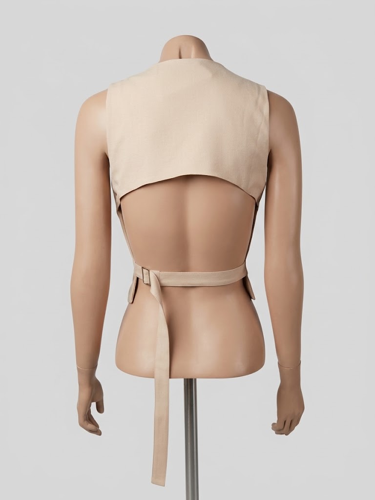 Blusa Luc chaleco escote espalda con tira gradual - camel