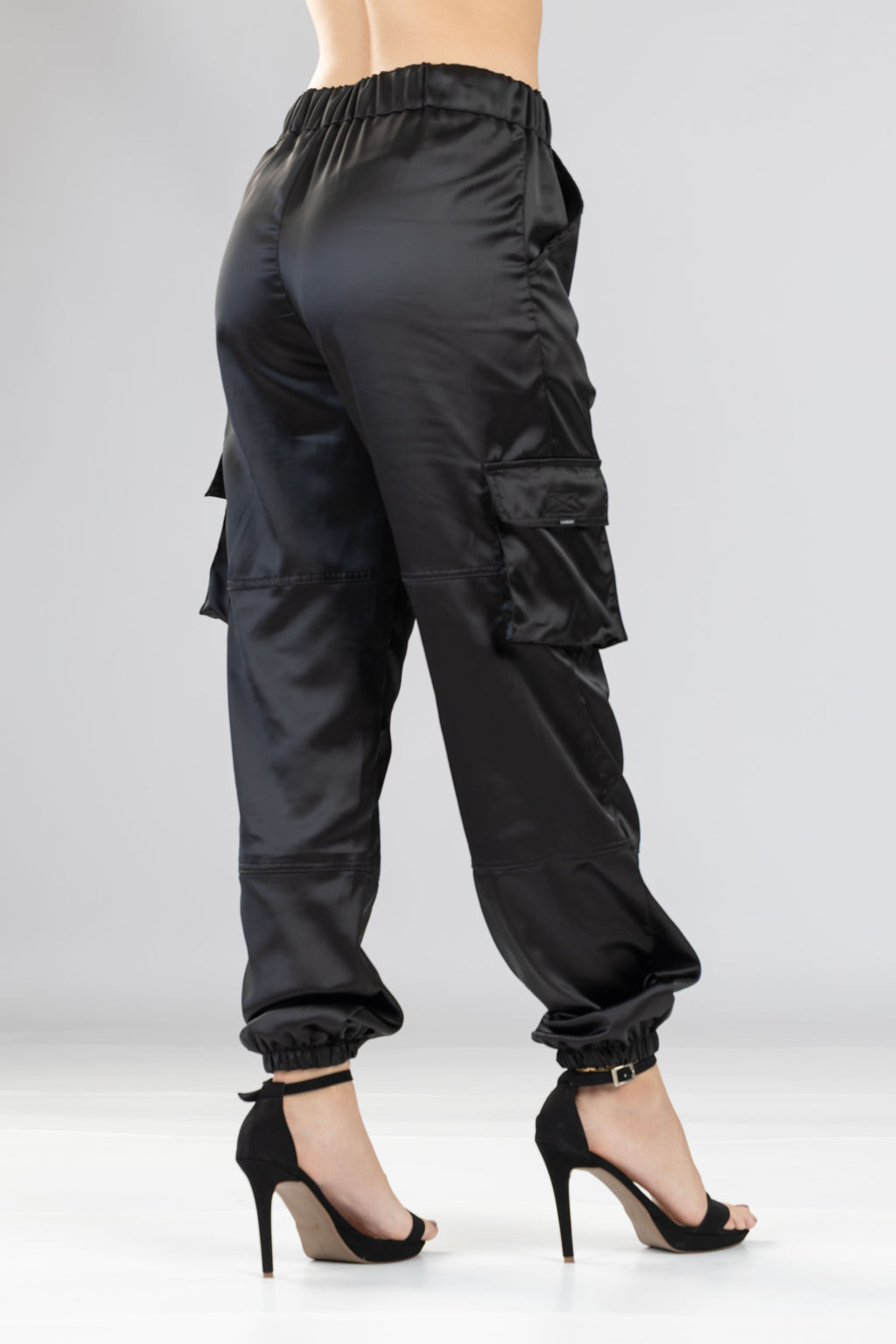 Pantalon satinado palmer