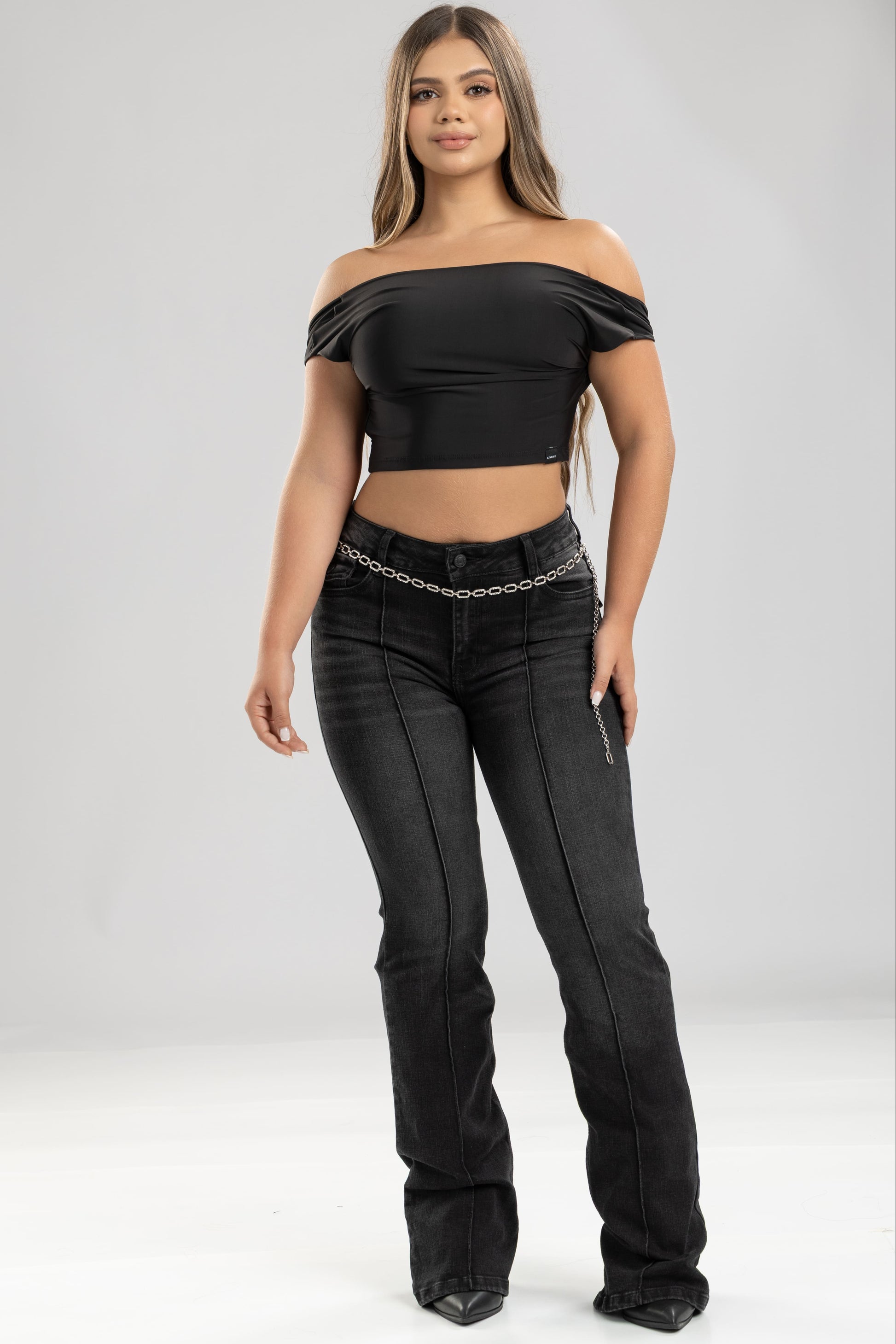Jean flare strech - negro humo