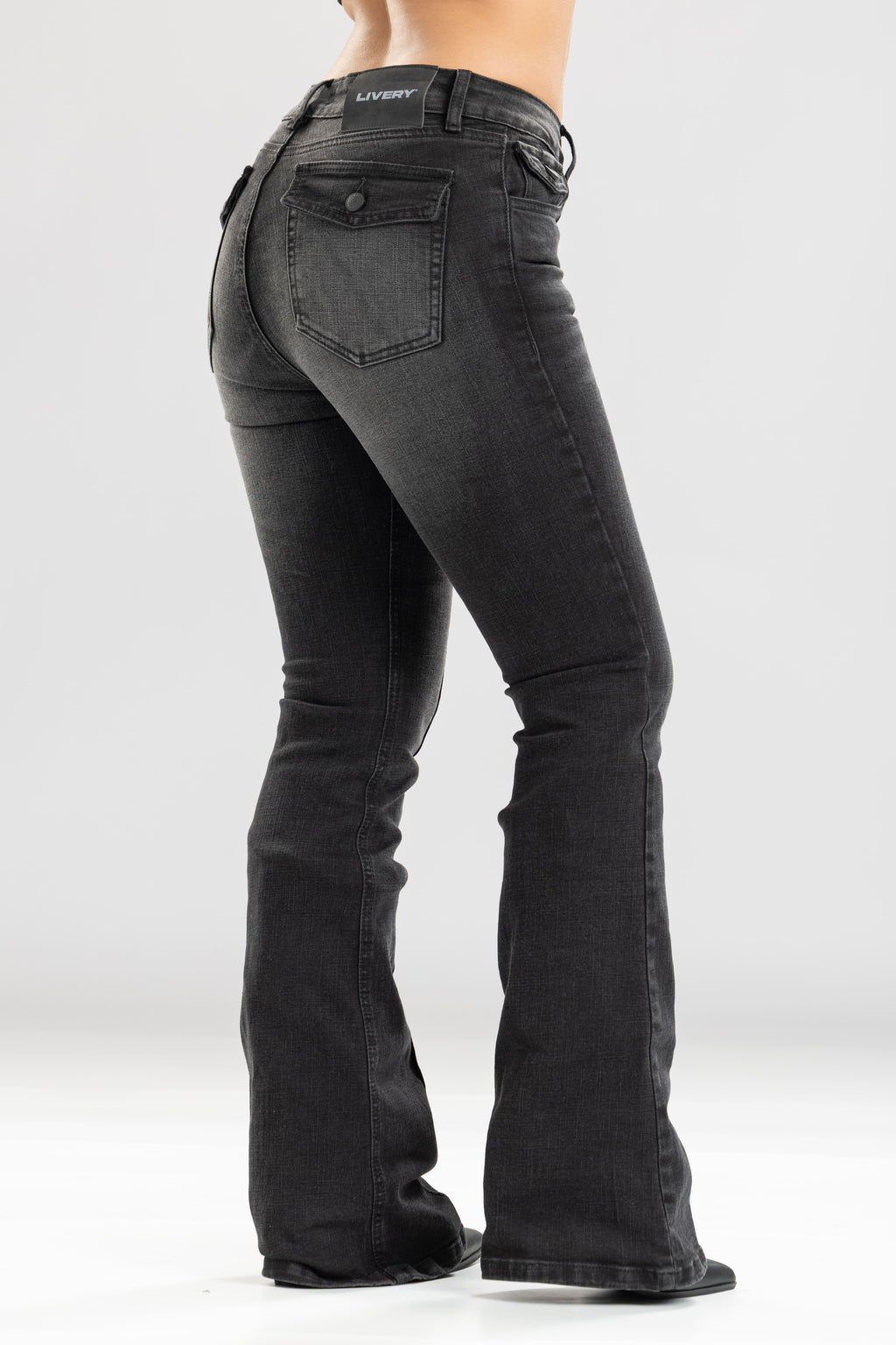 Jean flare strech - negro humo