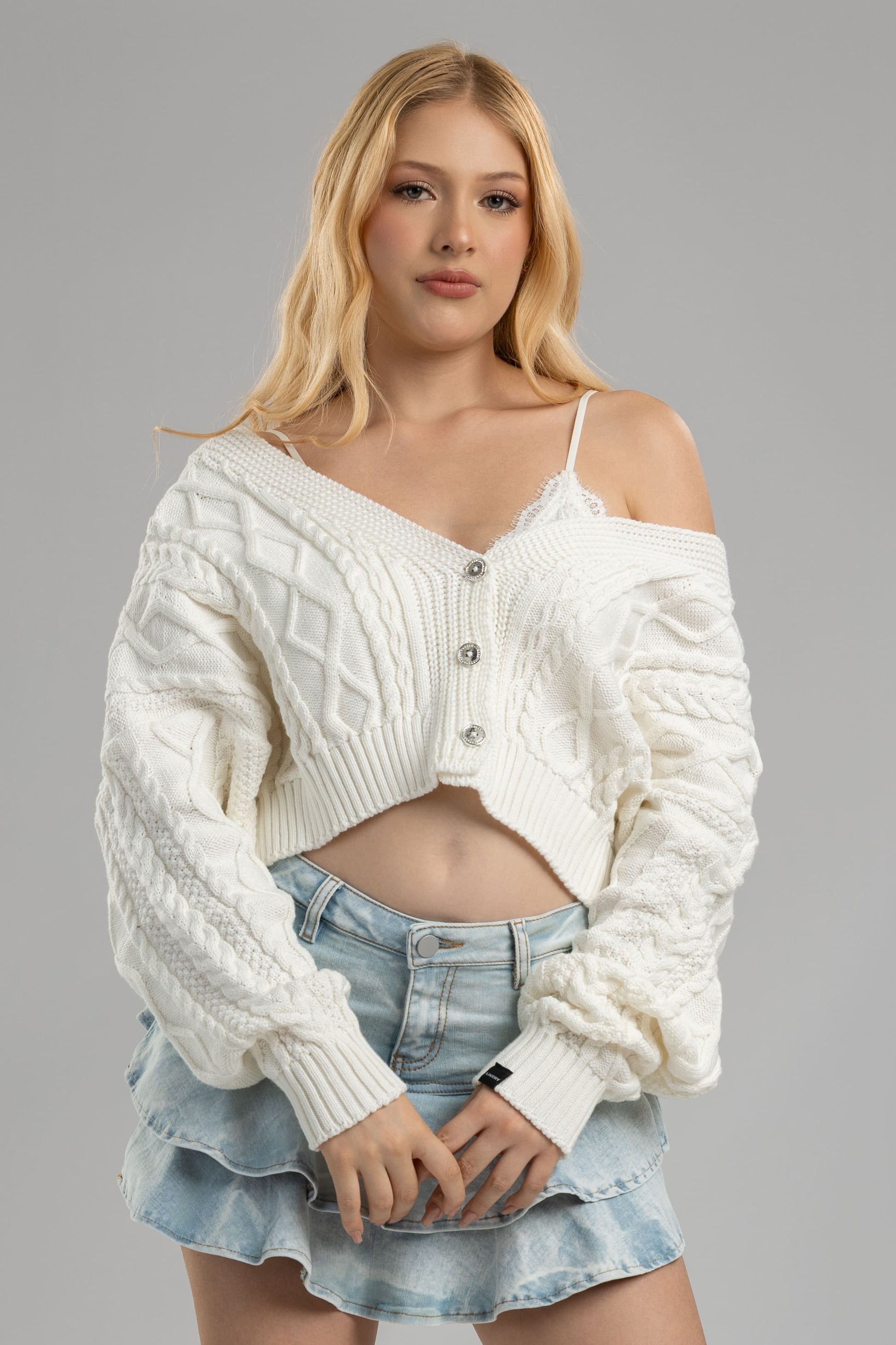Blusa hada tejida con botones cuello v - Marfil