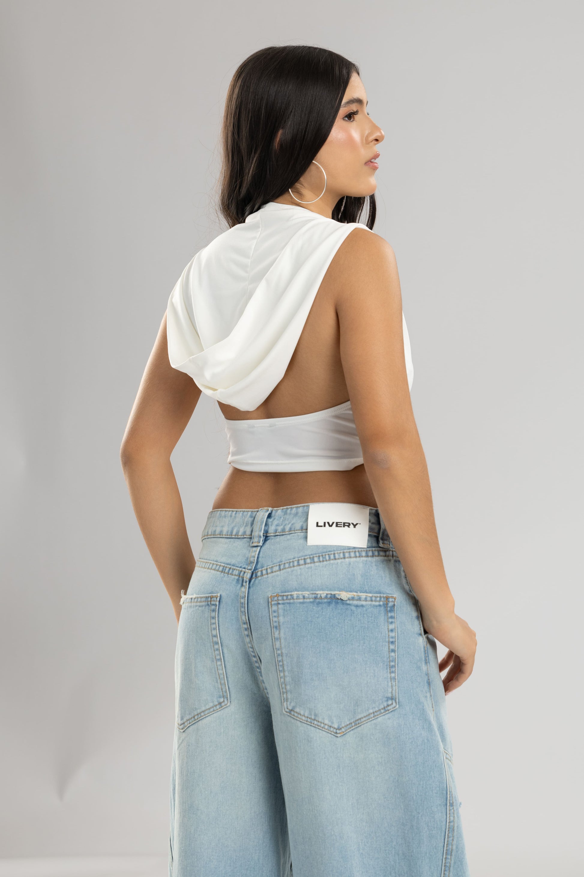 Blusa crowd drapeada con chompa - Marfil