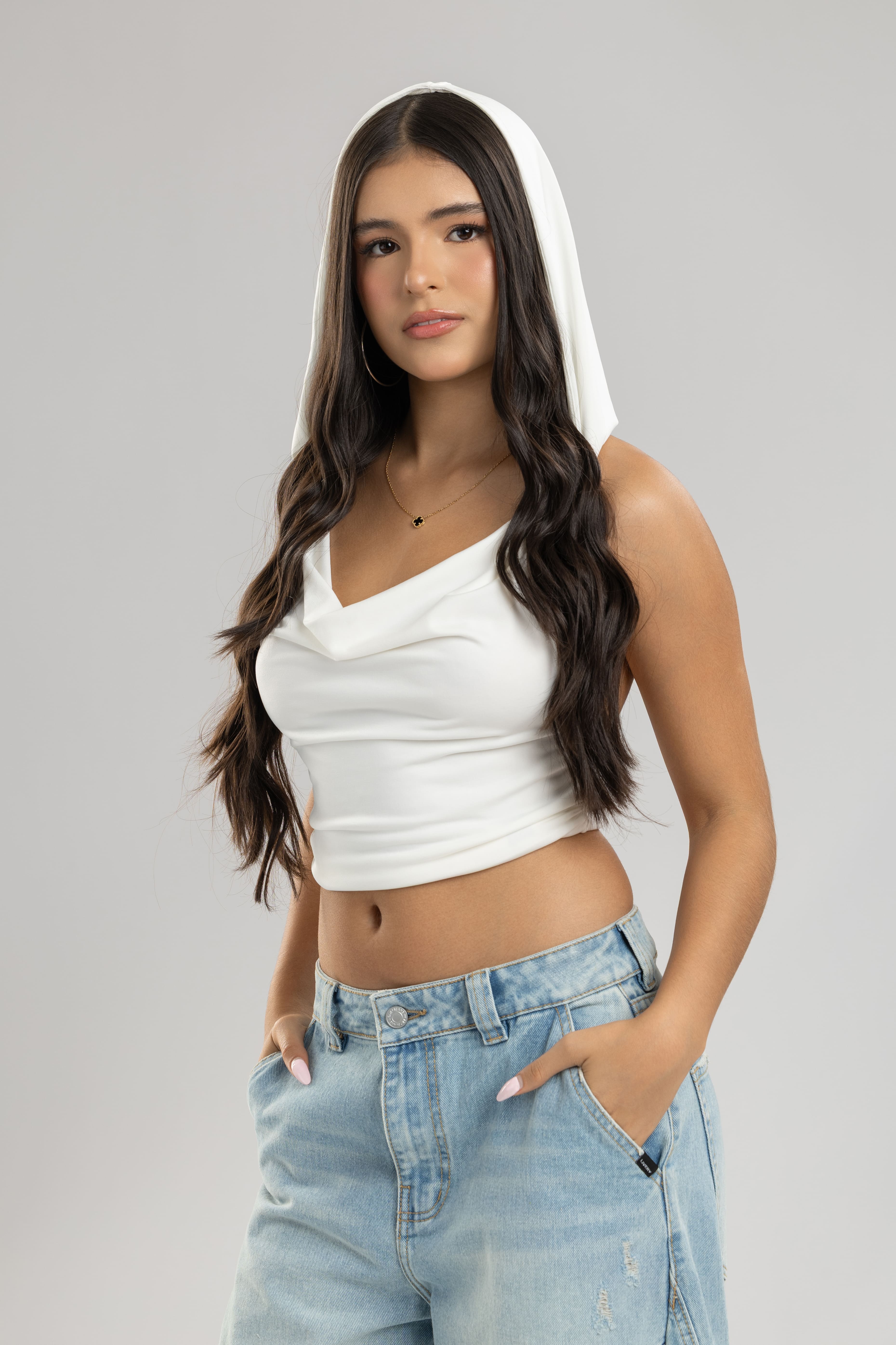 Blusa crowd drapeada con chompa - Marfil