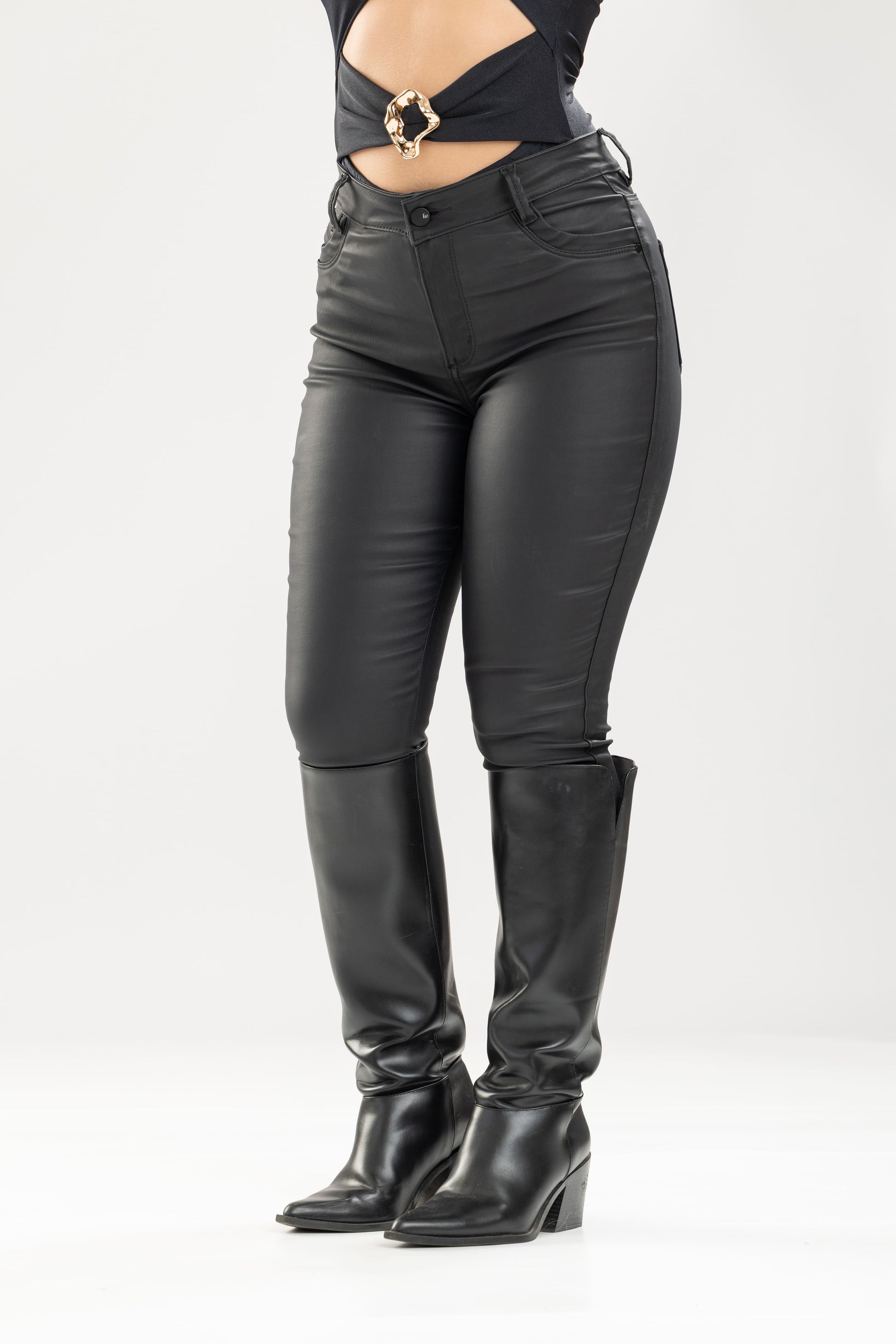 Jean cariott skinny tipo cuero strech