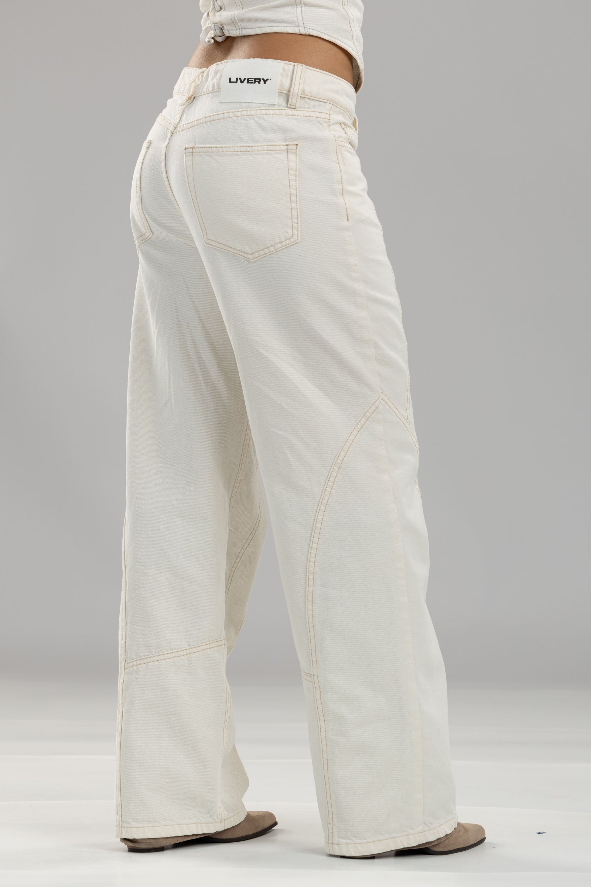 Jean Borfot fit - Crudo