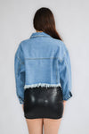 CHAQUETA DENIM CORTA - Azul claro