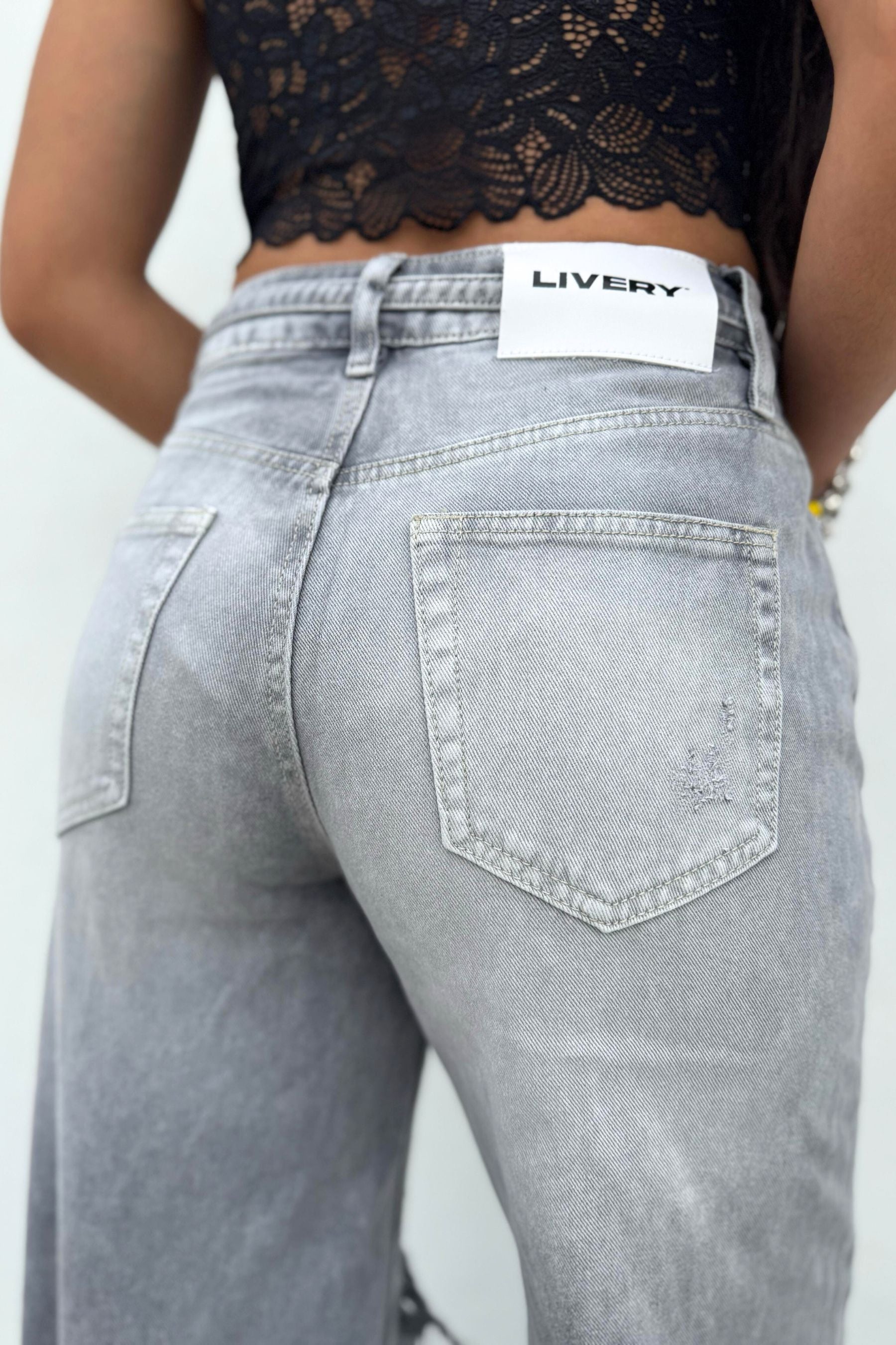Jean Brooklyn - Gris