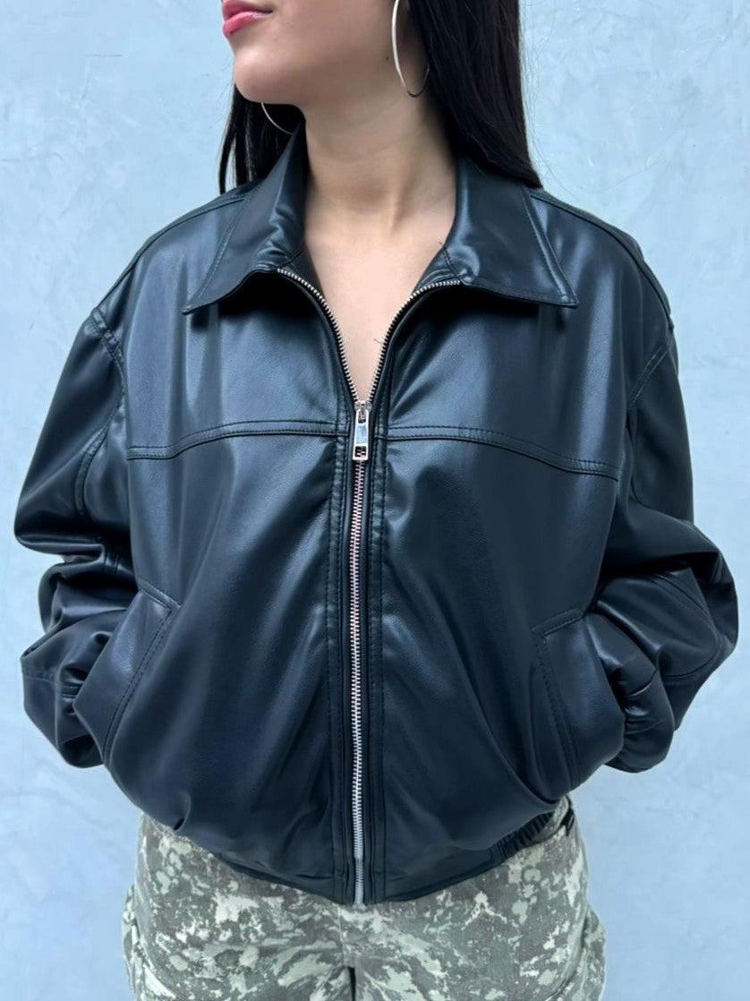 Chaqueta STYLAR cuerina cuello Oversize  - Negra