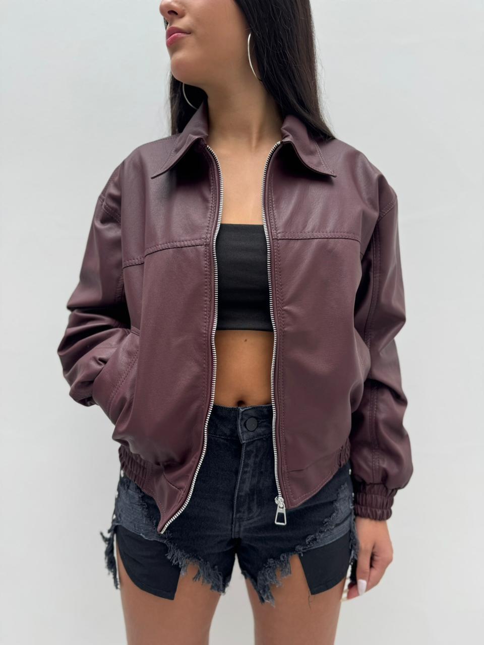 Chaqueta STYLAR cuerina cuello Oversize  - Vino