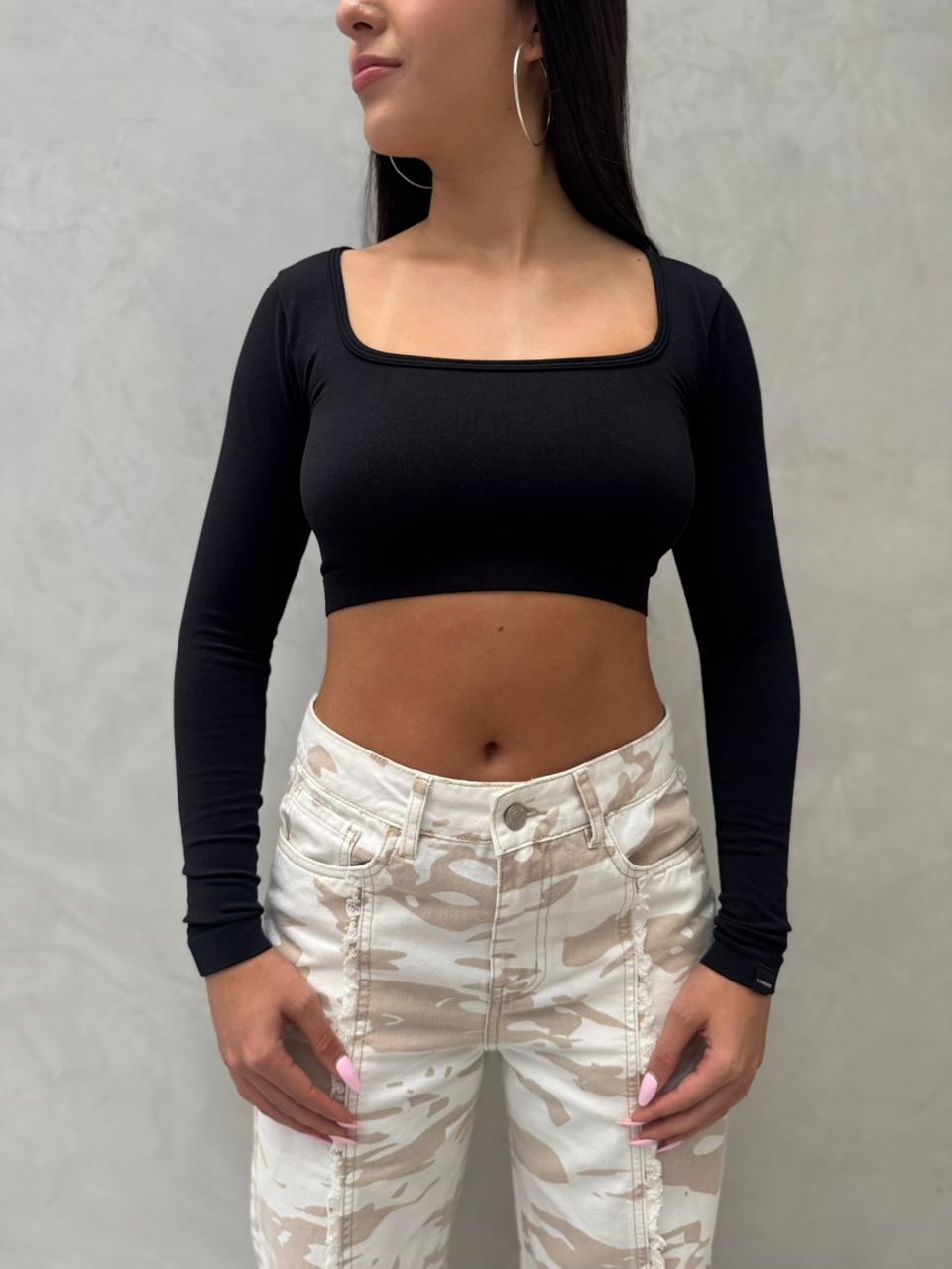 Blusa Violett - Negra