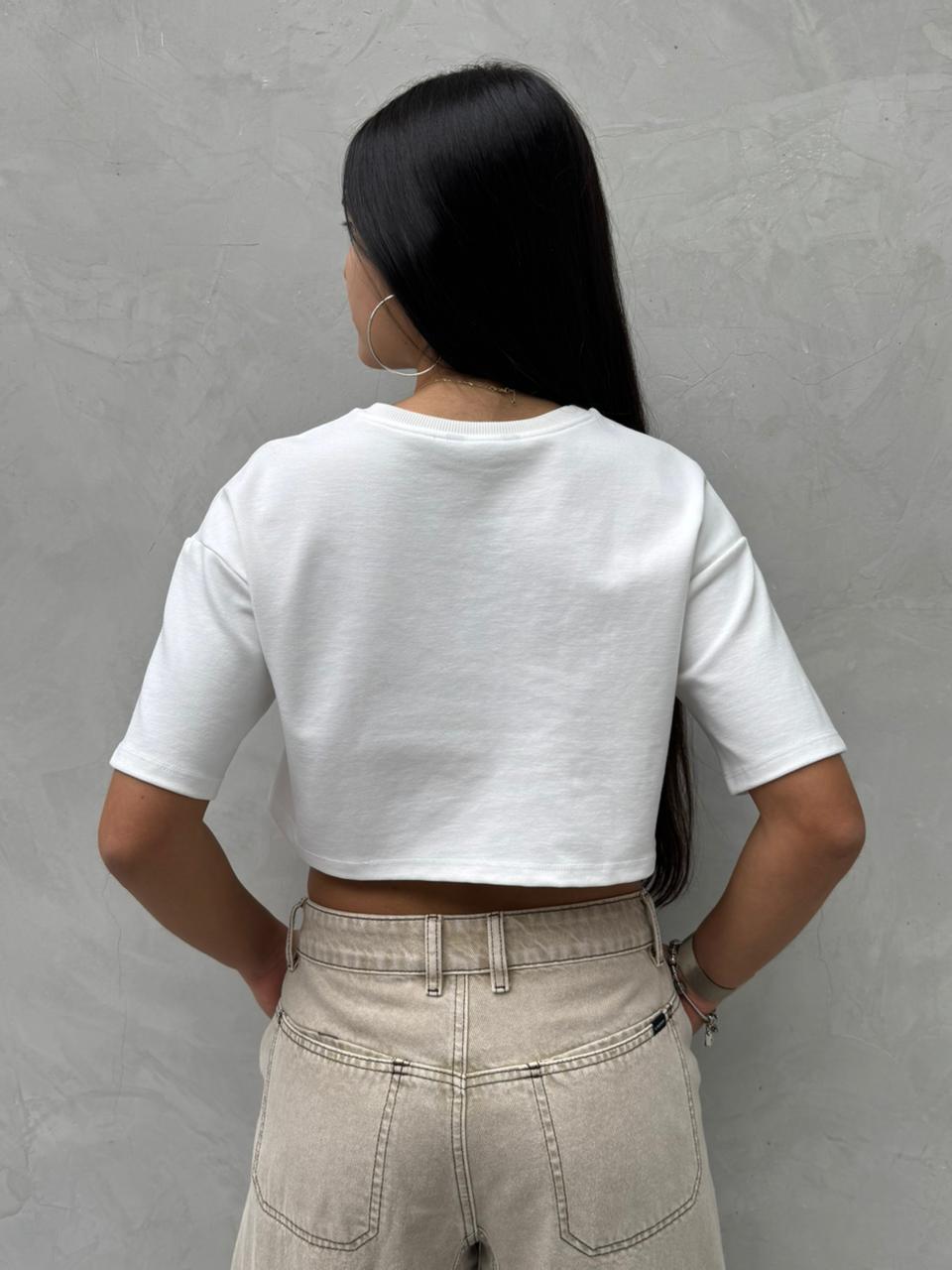 Blusa Klaire oversize corta - Marfil
