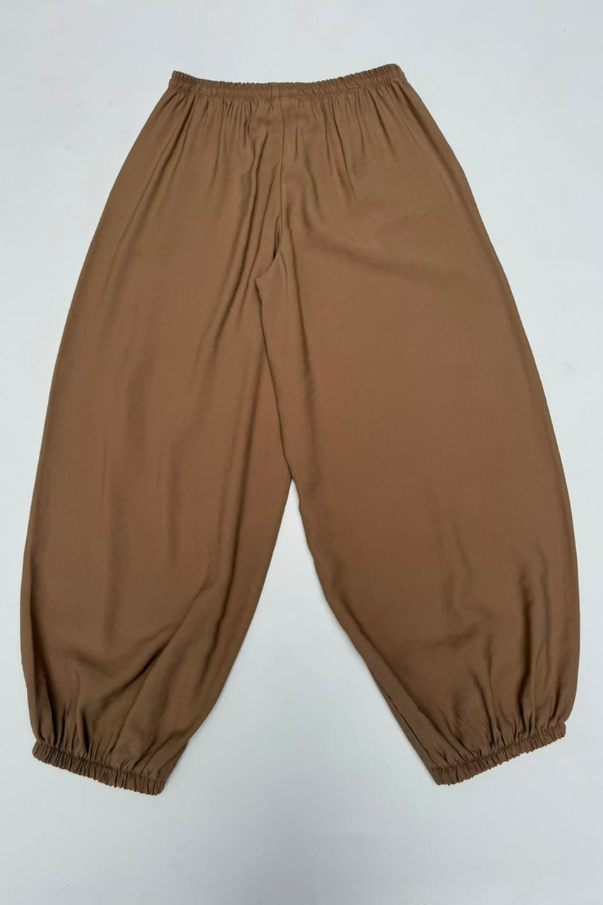 Pantalon Goldie barrel cintura resortada - Caqui