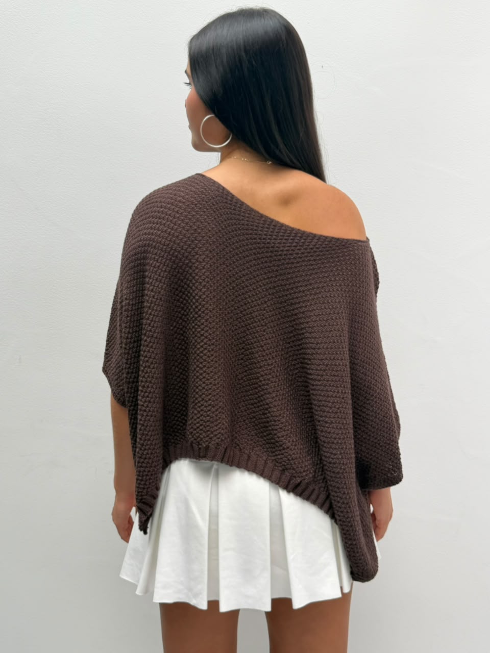 Blusa Alondra ruana corta tejida - Cafe