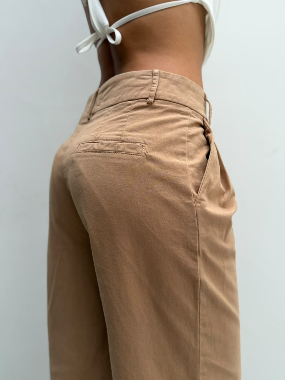 Pantalon Grettel pinzas delanteras - Camel